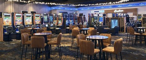 poker townsville casino